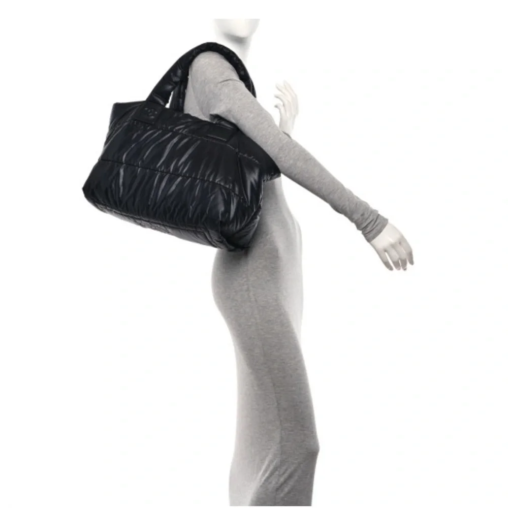 🖤 AUTHENTIC Chanel Nylon Quilted Coco Cocoon Reversible Tote🖤 - Picture 2 of 16